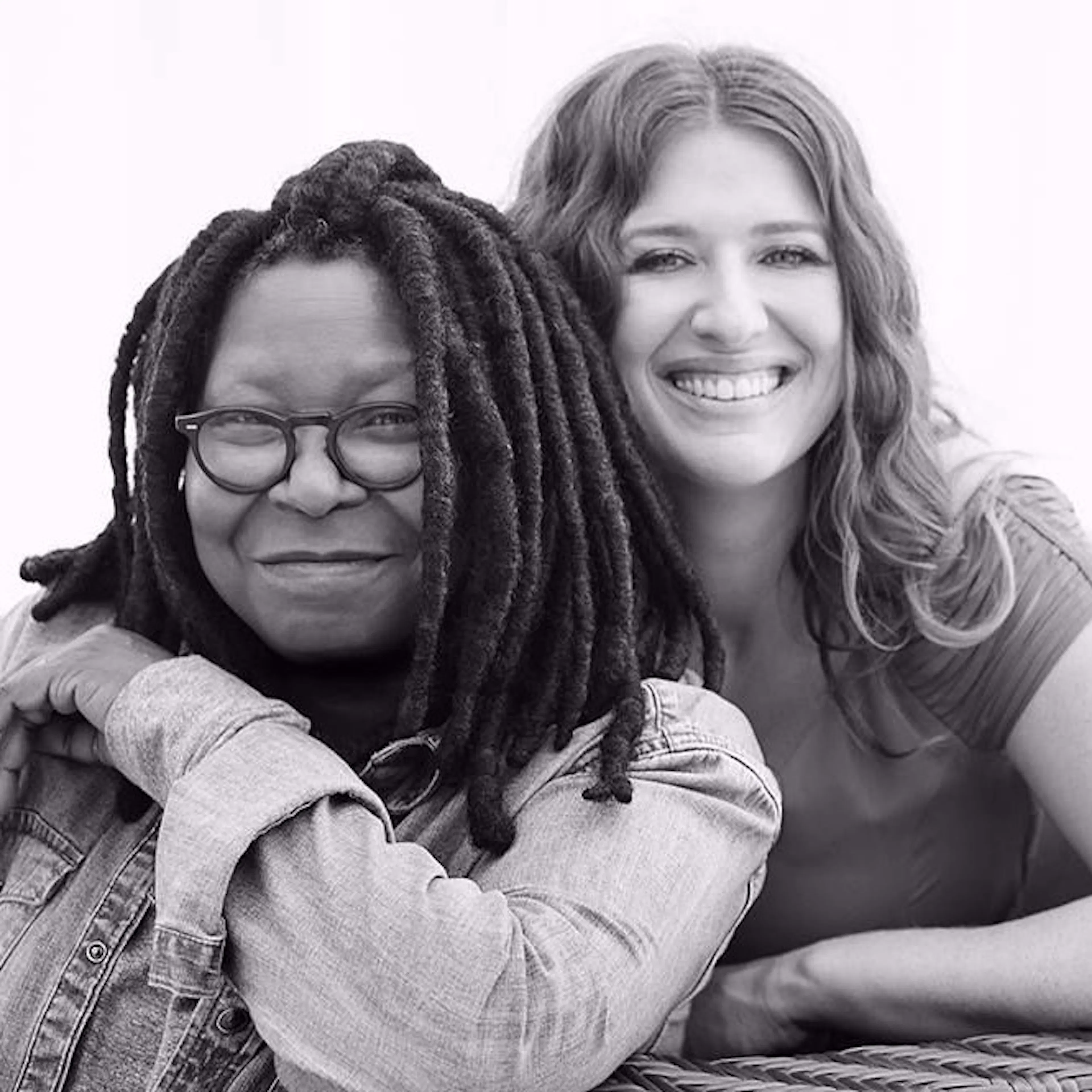 Whoopi & Maya logo