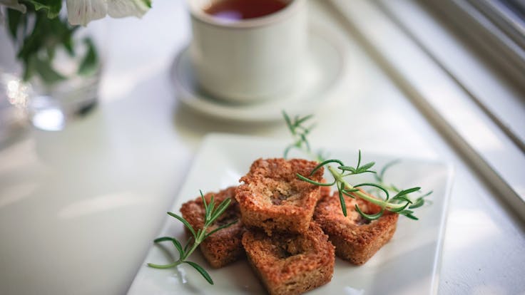 Seasonal Jam Blondies