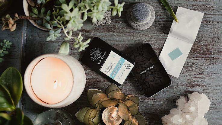 Our standard dose Float On delivers 10mg of THC for a mellow, relaxing high.