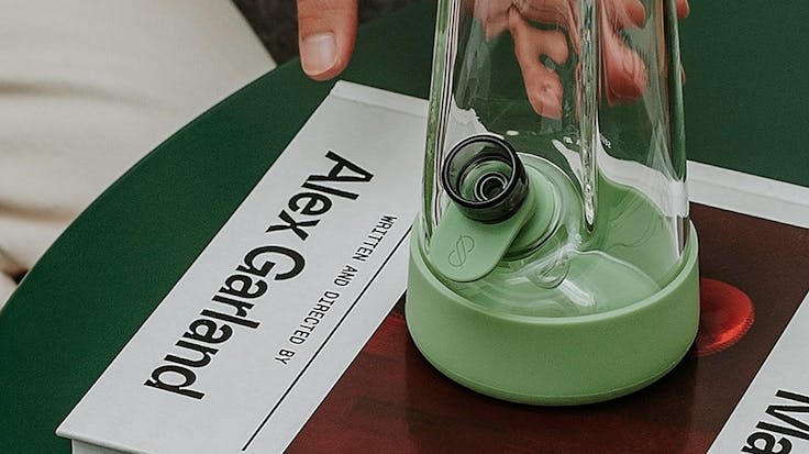 The perfect bong to reach for when you want to do absolutely nothing or absolutely everything. Enjoy