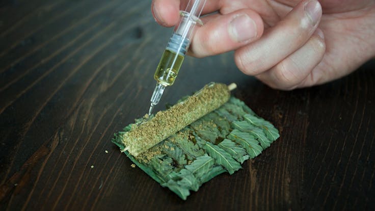 Be the creator of your smoking experience by adding your favorite strains and concentrates.