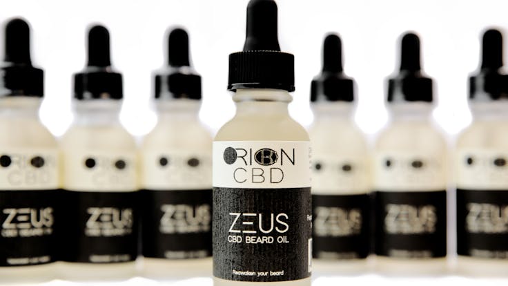 Add hydrated luster and stop dry, itchy beard symptoms with a dose of nourishing moisture.