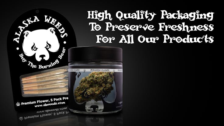Sealed glass jars for all our Premium Flower with included Humidity Packs, to preserve freshness.
