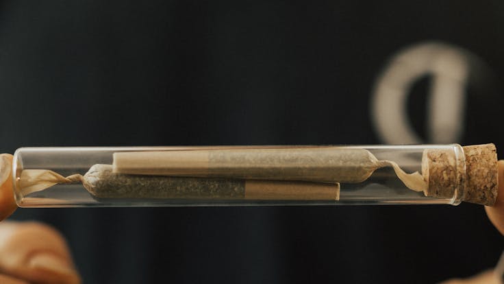 .7g Pre-Rolls in elegant glass with cork top