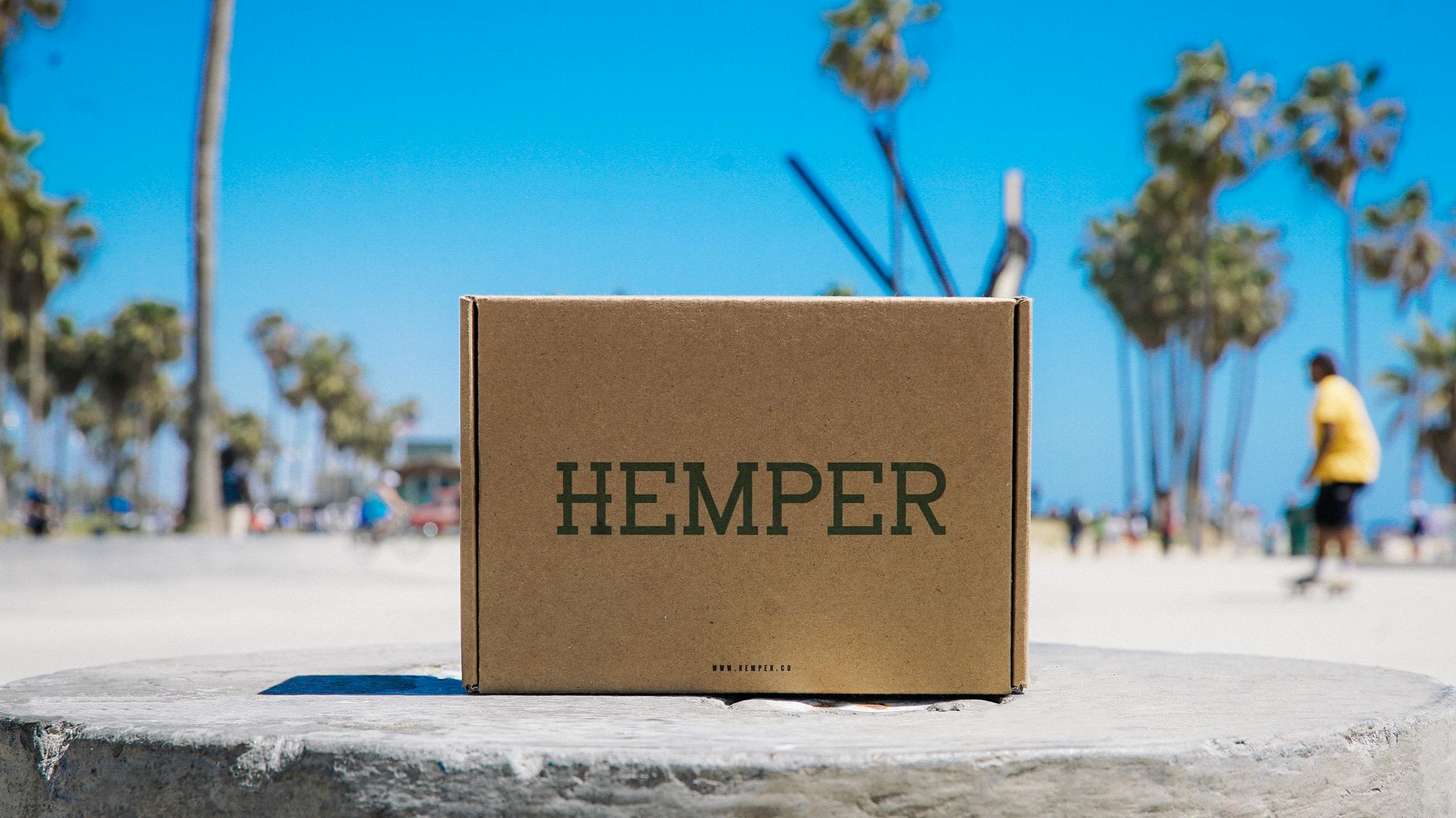 Hemper THE 1 PREMIUM SMOKING ACCESSORIES SUBSCRIPTION BOX Leafly