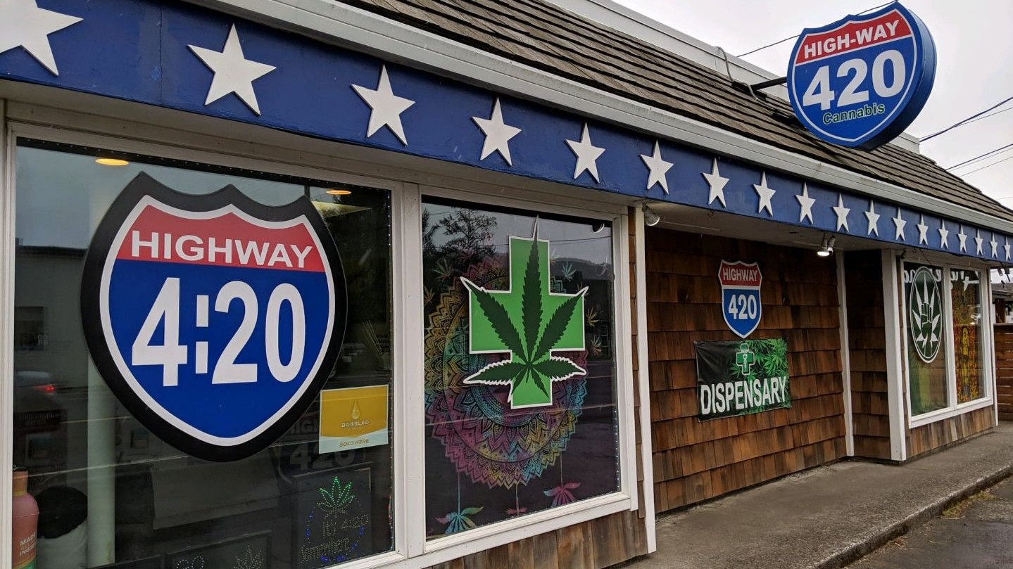 Shop Cannabis Drinks - HWY 420