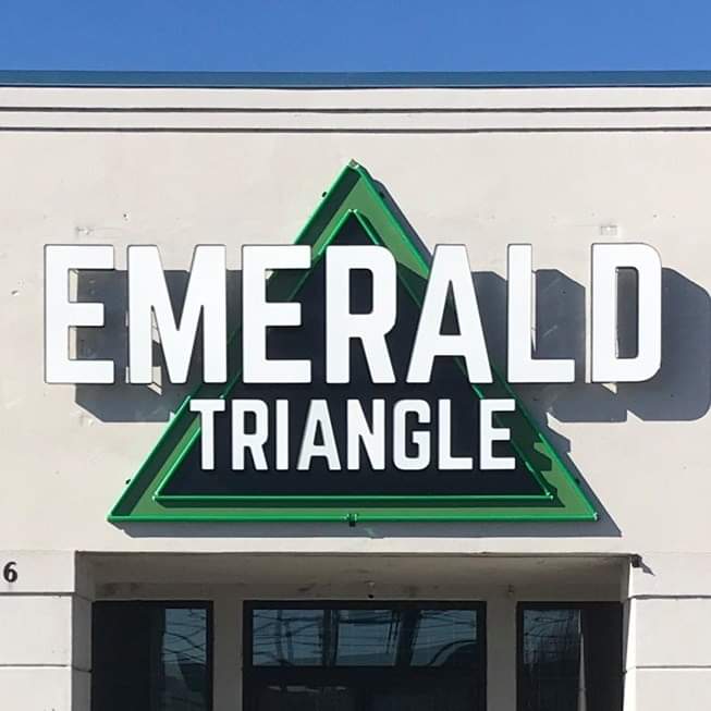 Emerald Triangle Dispensary Superstore Klamath Falls, OR Dispensary