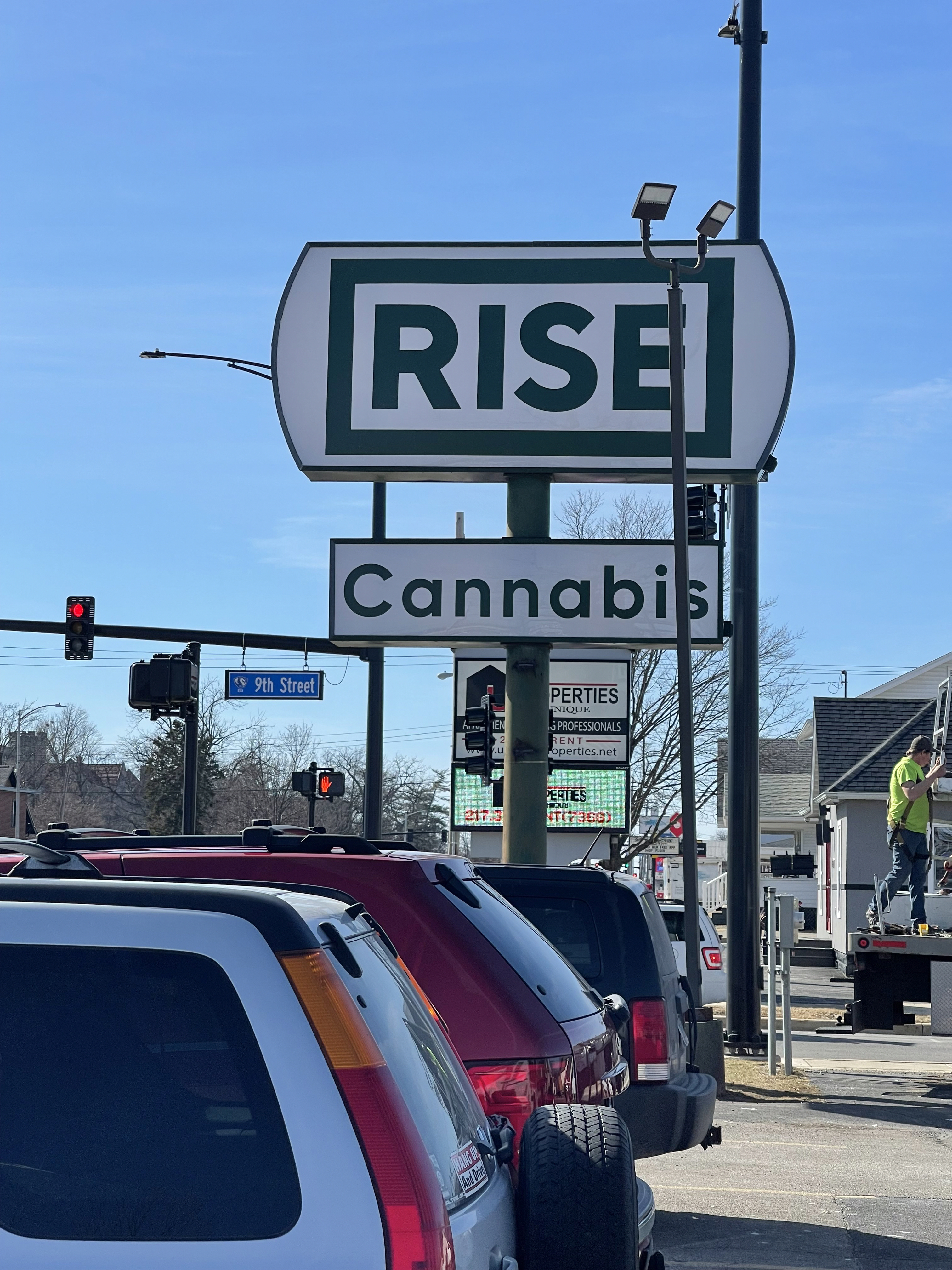 RISE Dispensaries Charleston | Charleston, IL Dispensary | Leafly