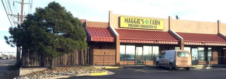 What Is Dabbing? - Maggie's Farm Marijuana Dispensaries