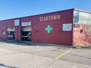 Cover photo for Floyd's Fine Cannabis - Slabtown