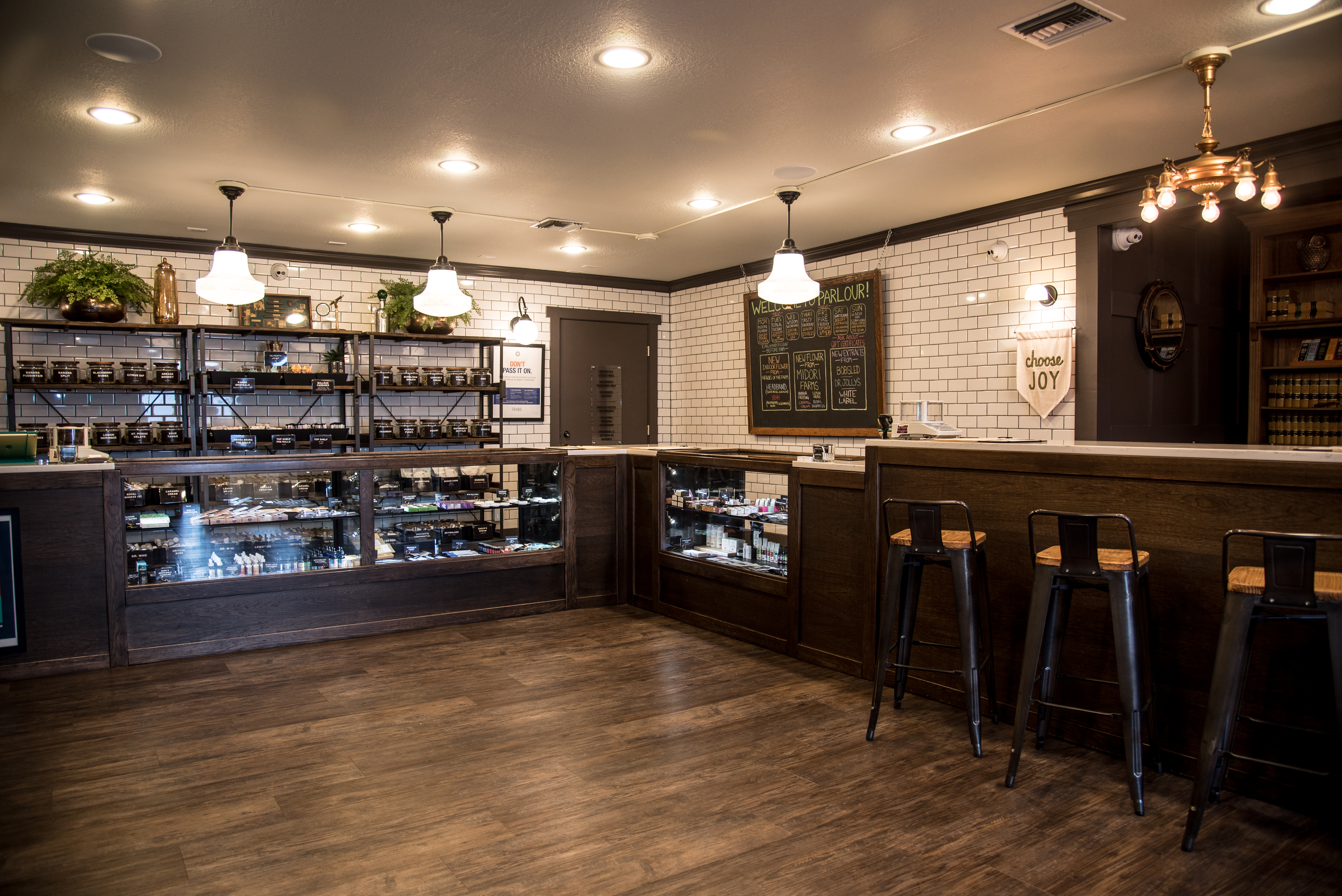 Parlour Cannabis Shoppe — Dispensaries in Portland, OR