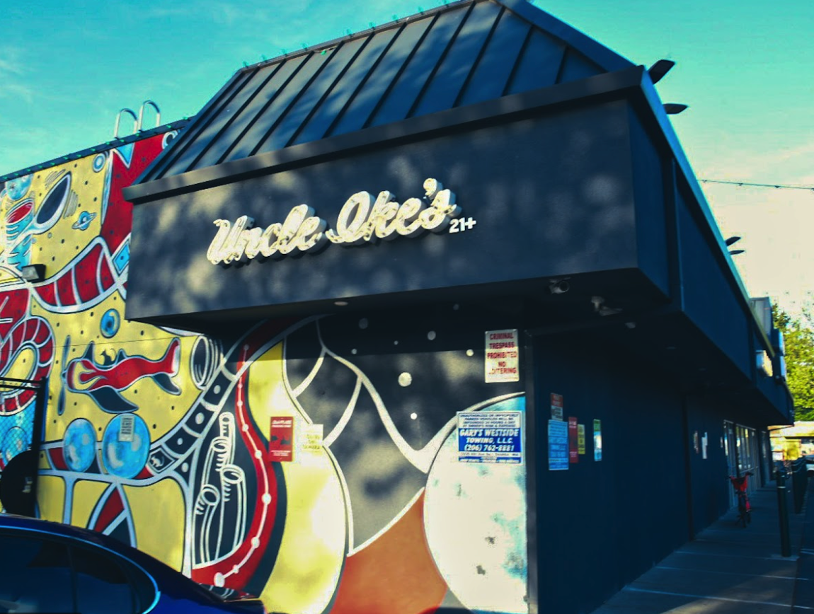 Ike’s Outlet at White Center — Dispensaries in Seattle, WA
