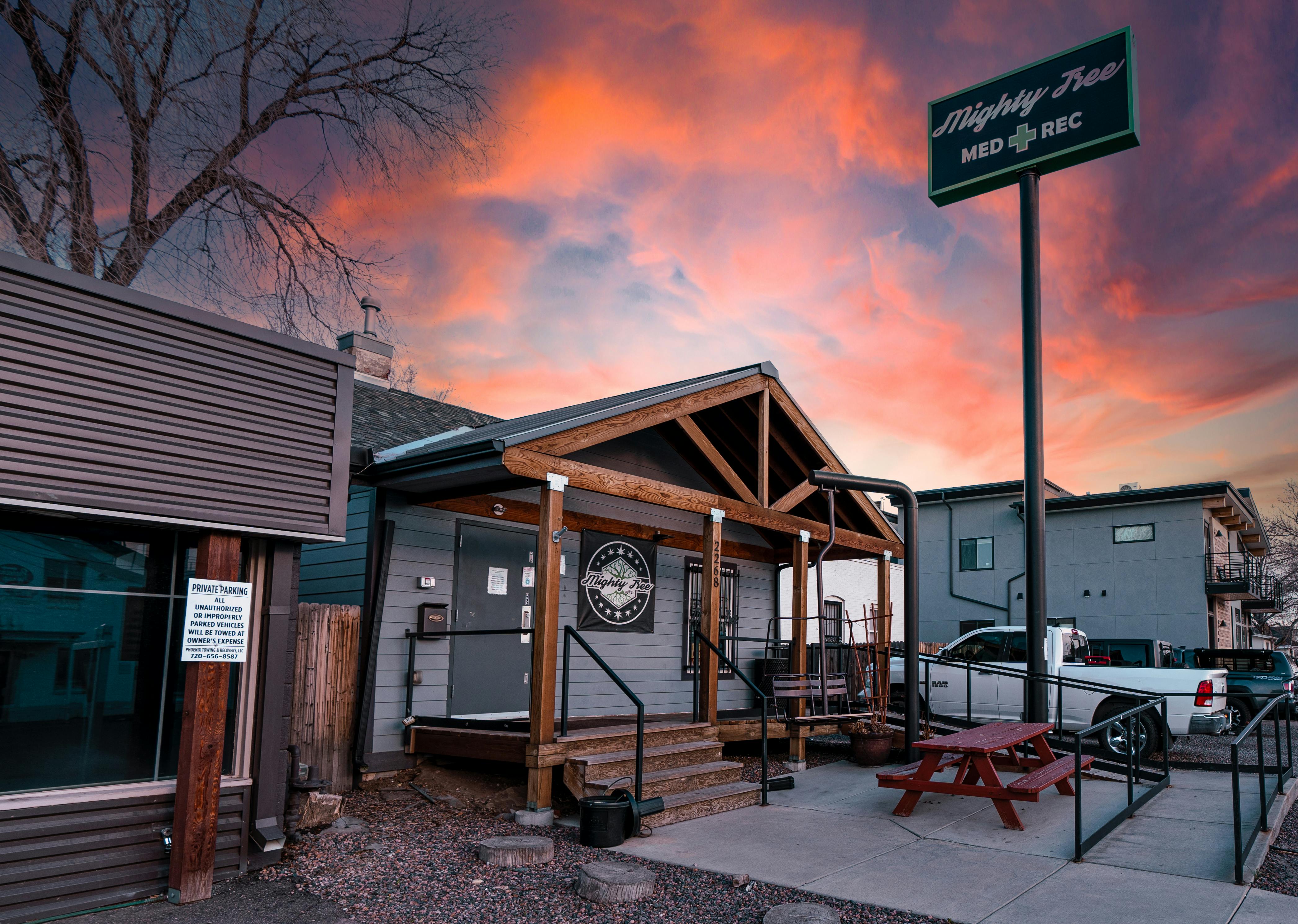 Mighty Tree Delaware (REC) Denver, CO Dispensary Leafly