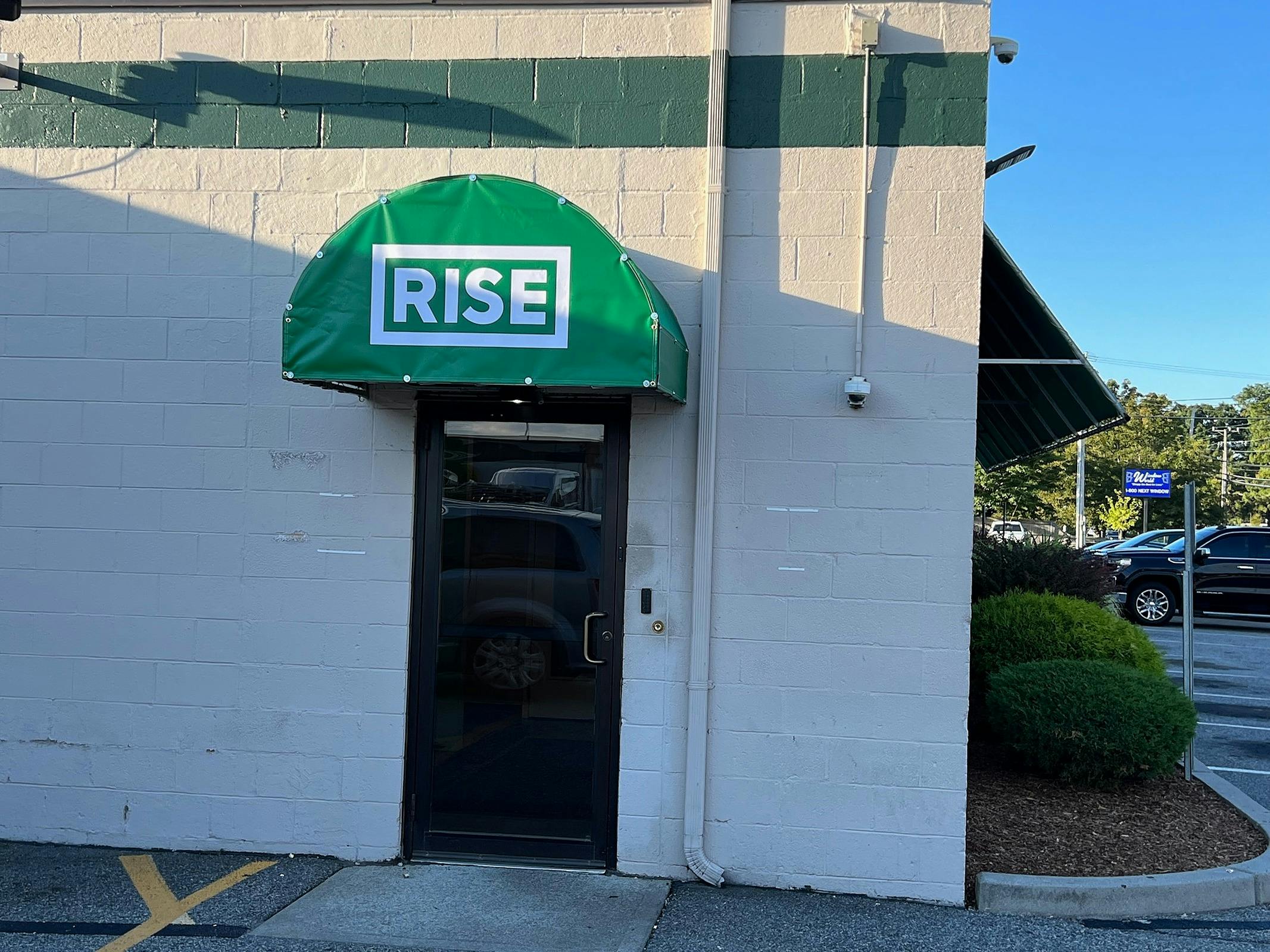 Rise Recreational Dispensary Henderson - 9cu8be0