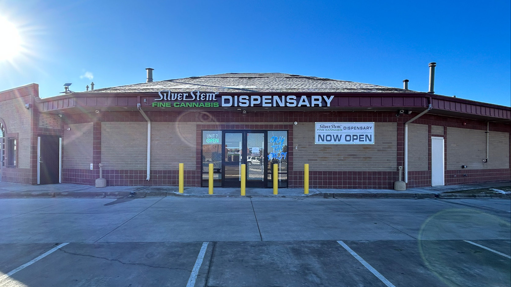 Silver Stem Fine Cannabis | Sheridan — Dispensaries in Sheridan, CO