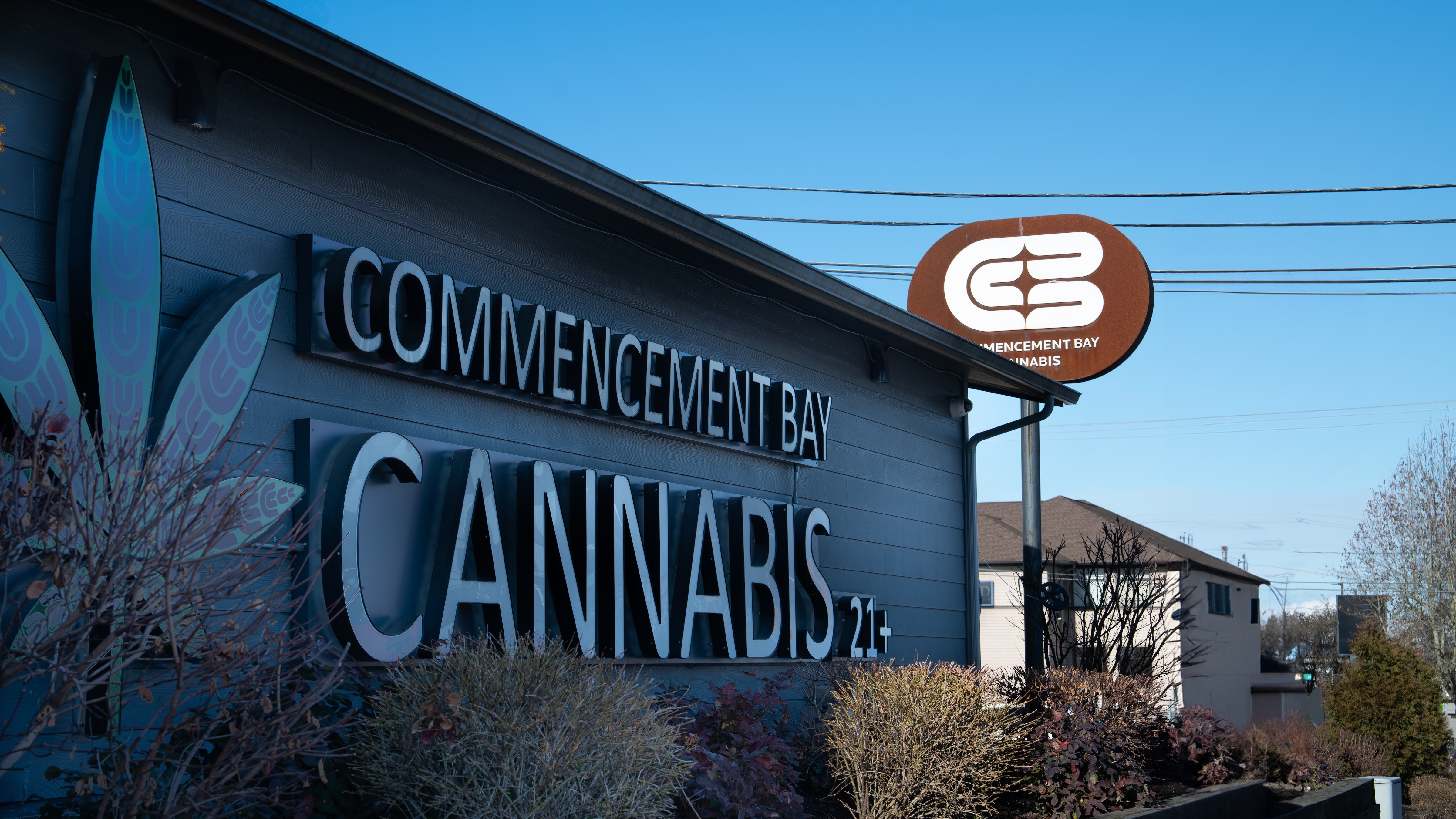 Commencement Bay Cannabis - Red