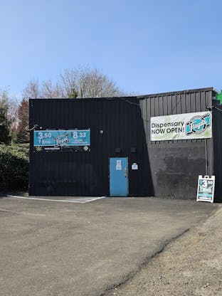 Cover photo for Floyd's Fine Cannabis on Columbia