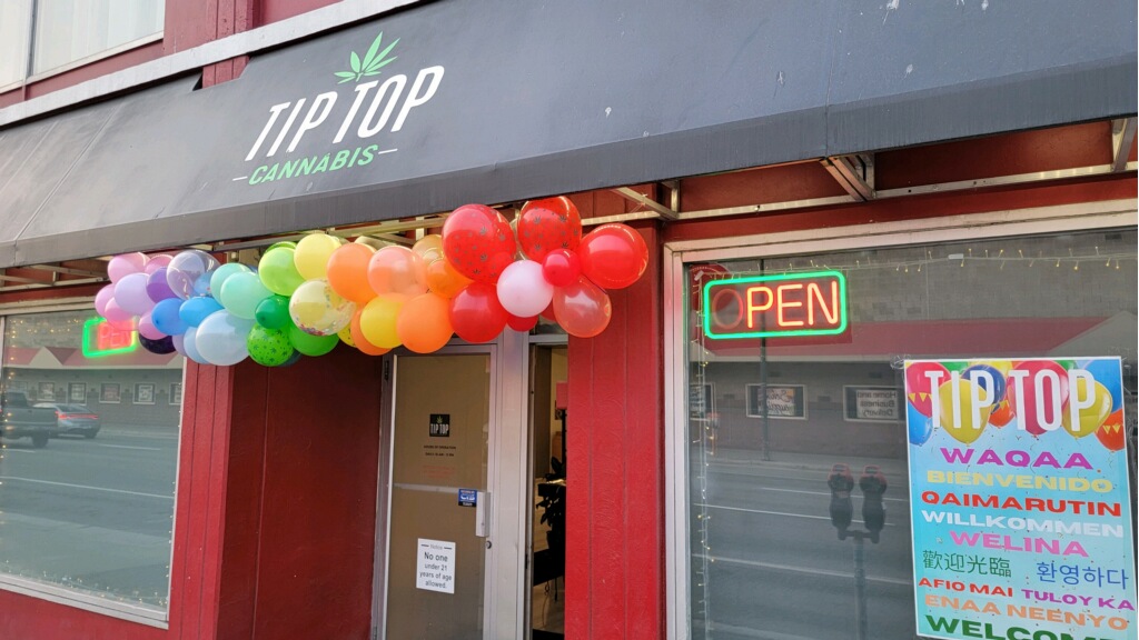 Tip Top Deals Leafly