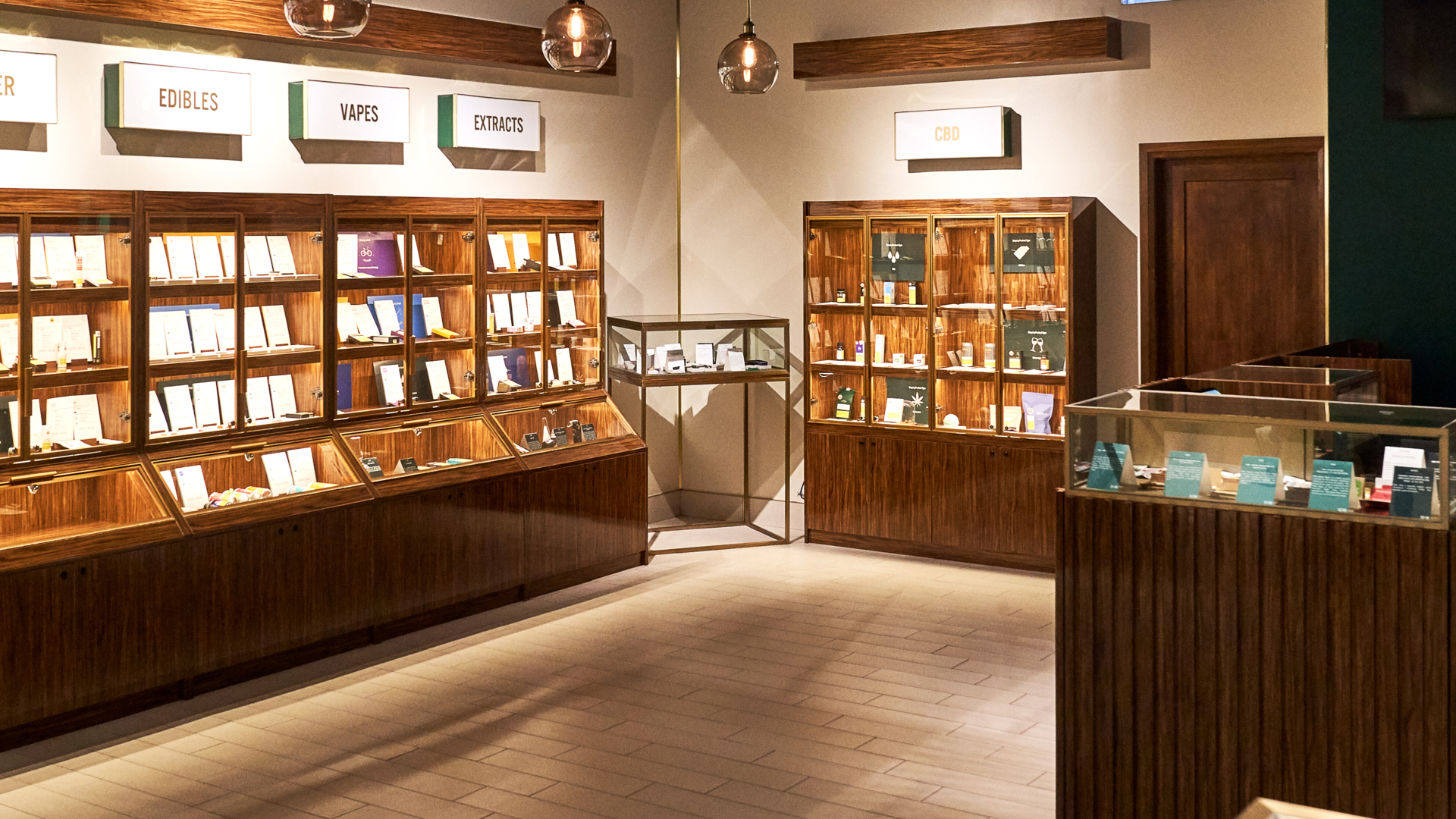 The Woods Cannabis - Brampton - Mississauga Road & Financial