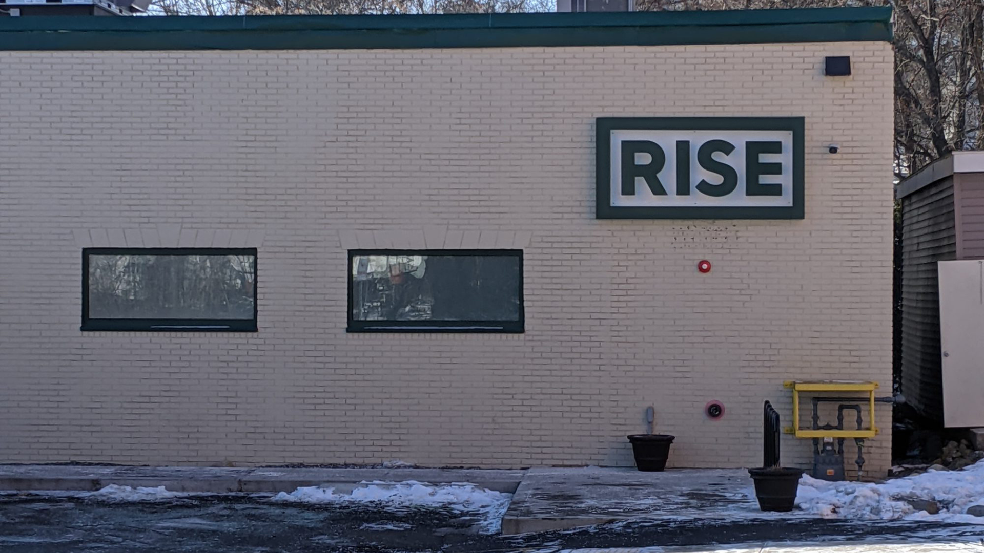 RISE Dispensaries Maynard Dispensary Menu, Reviews & Photos