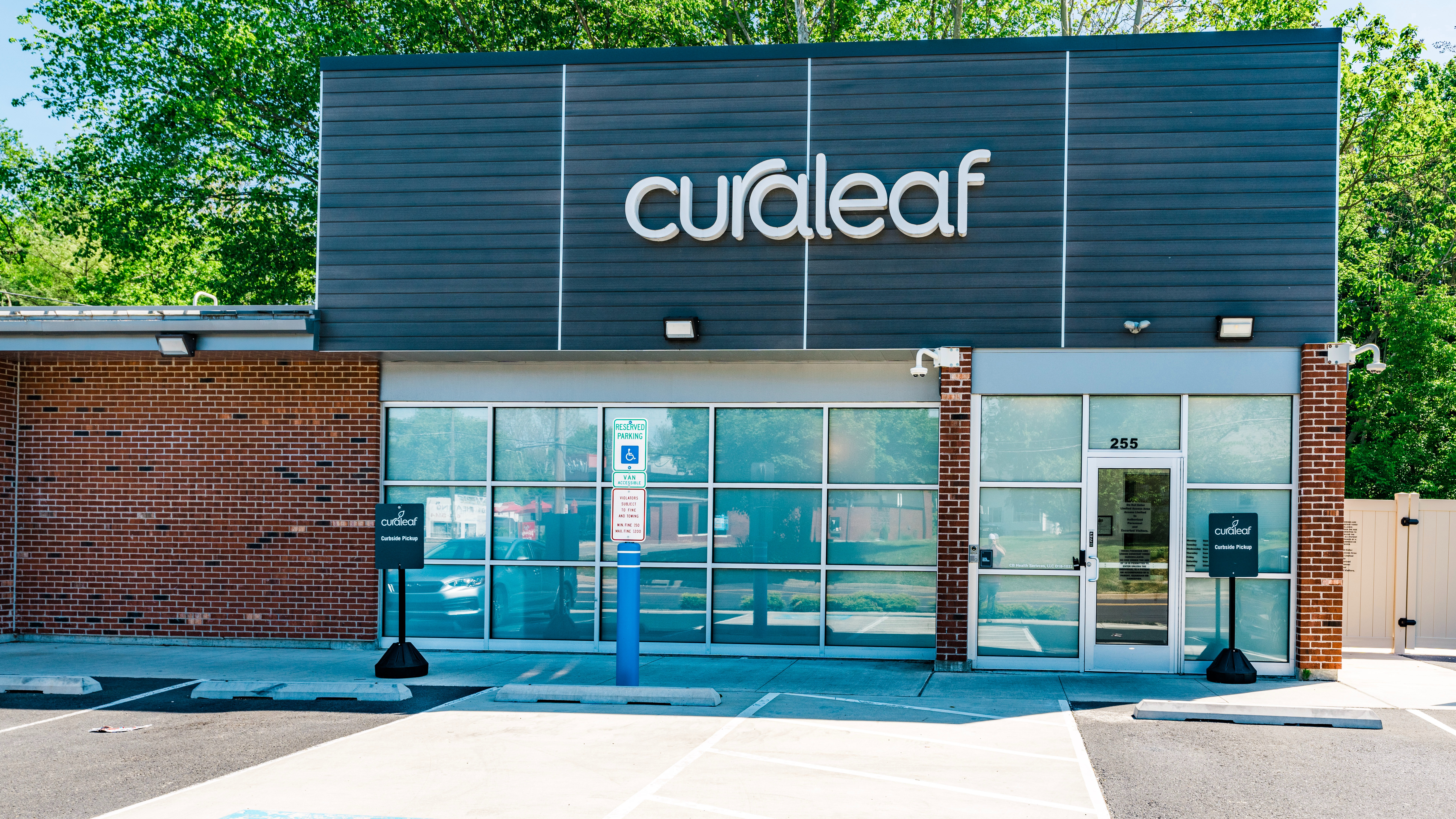 Curaleaf - Horsham