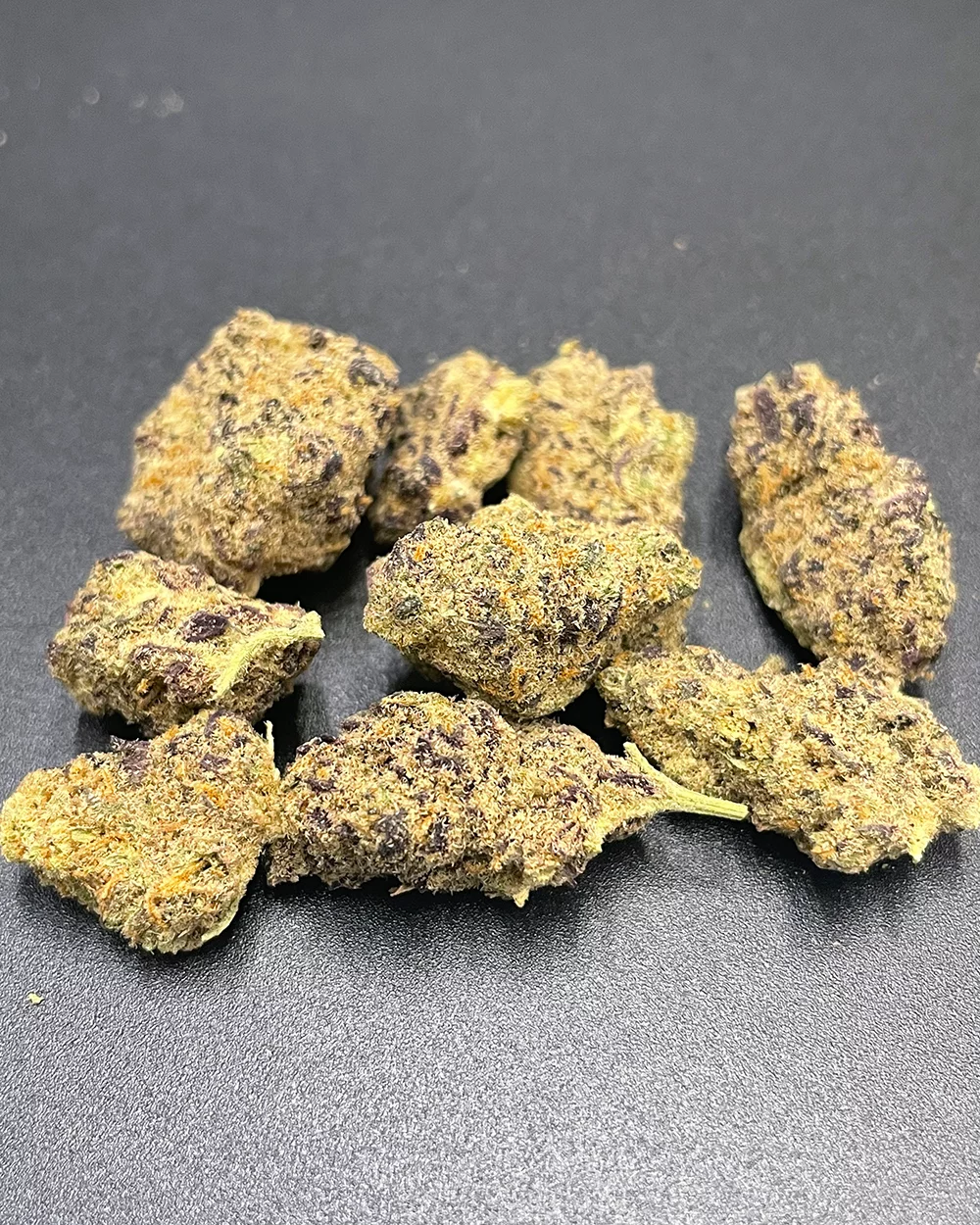 Gorilla Glue Marijuana Strain - Apple Dream Shop