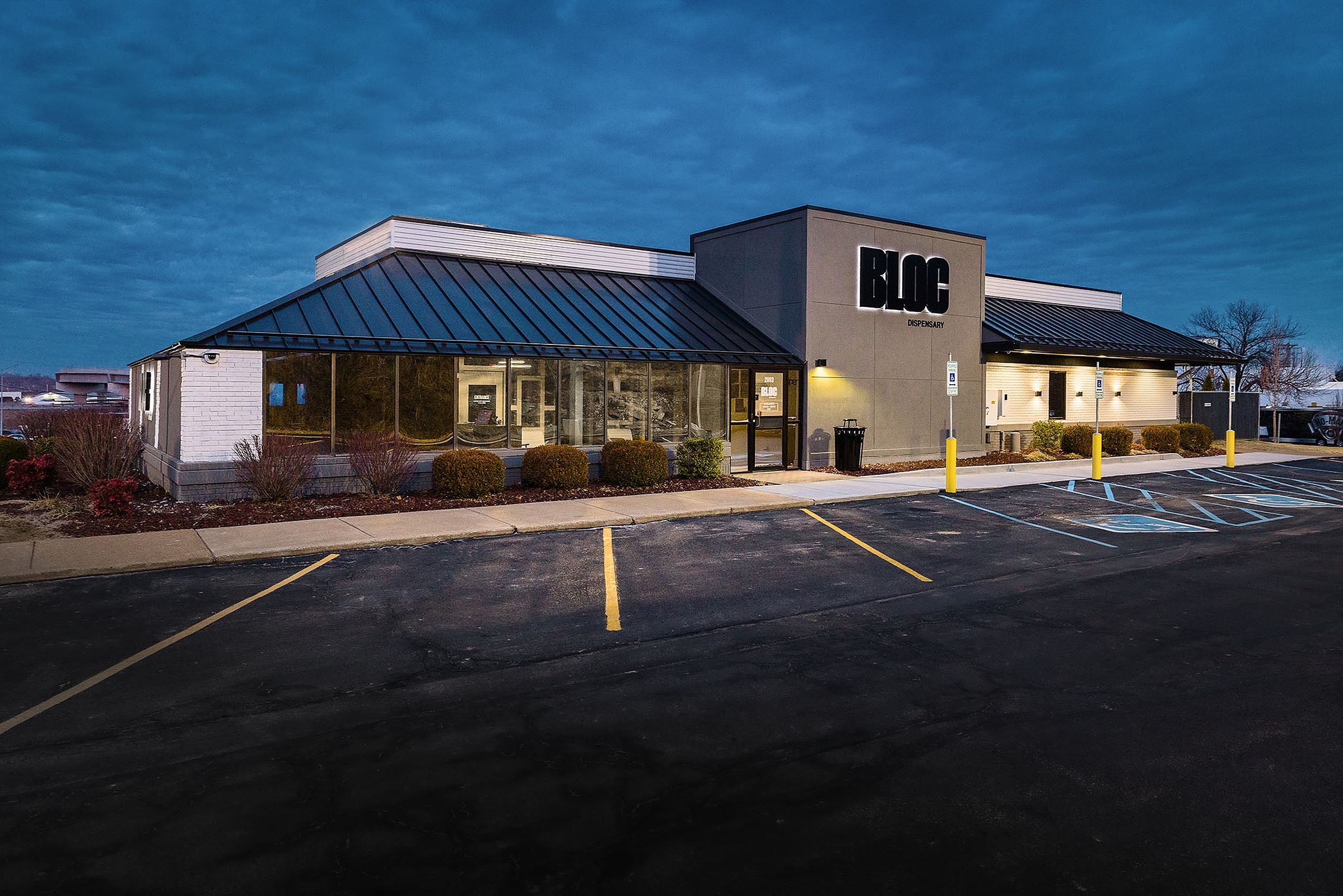 Bloc Dispensary Valley Park Valley Park, MO Dispensary Leafly