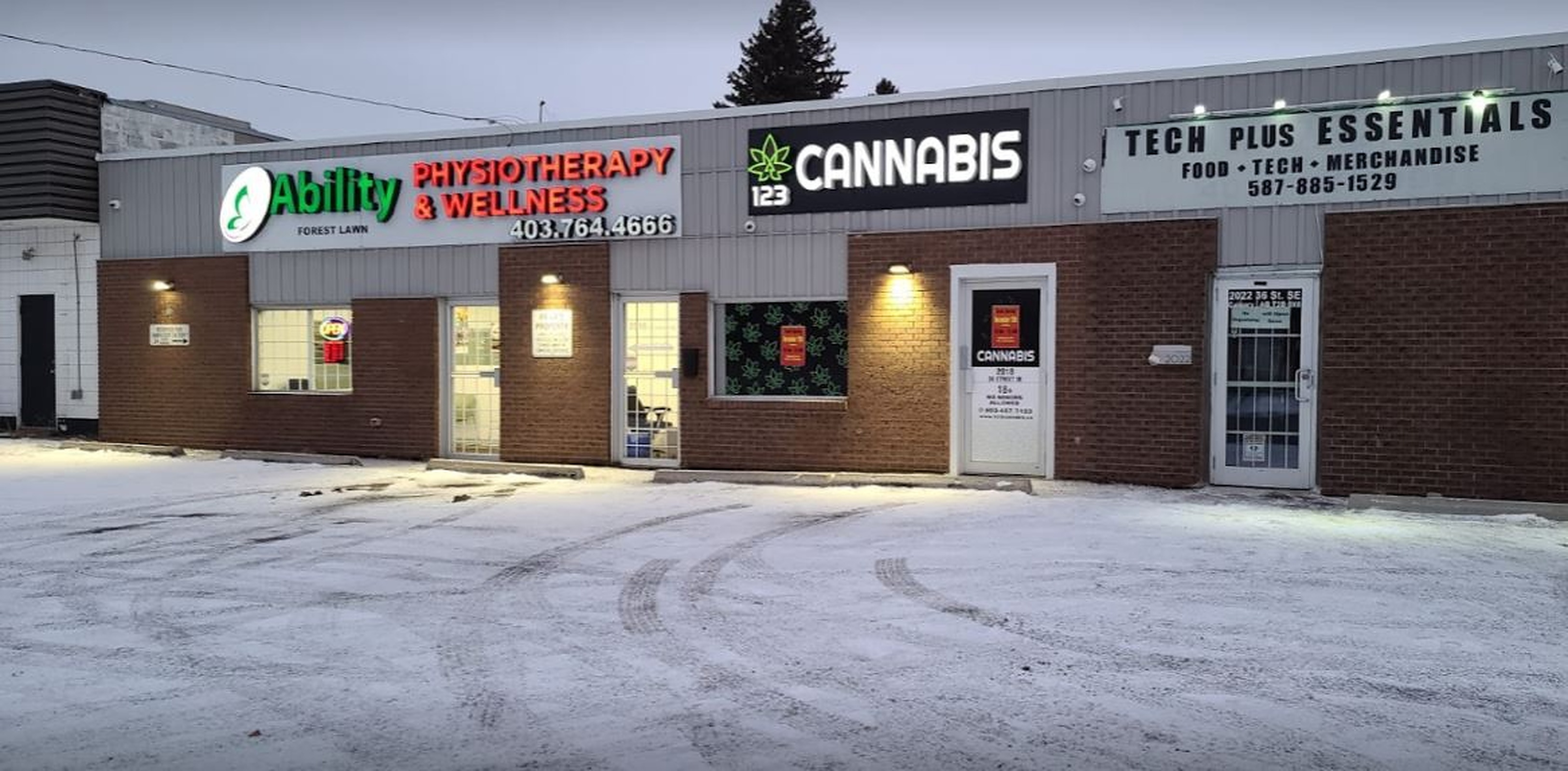 123 Cannabis BP 17 Ave SE