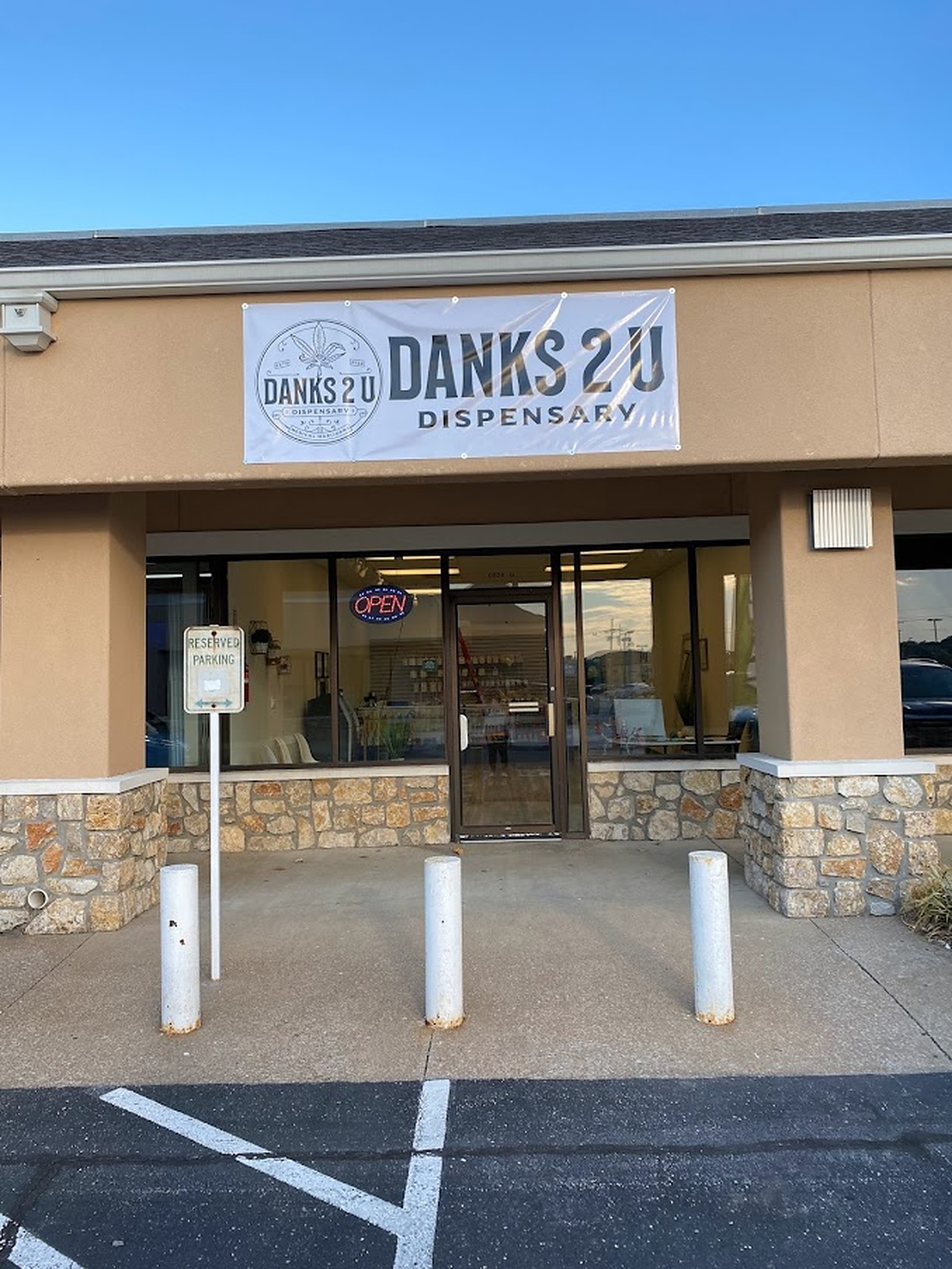 Danks 2 U | Tulsa, OK Dispensary | Leafly