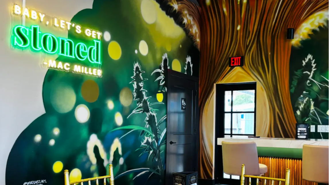 Emerald City Lounge