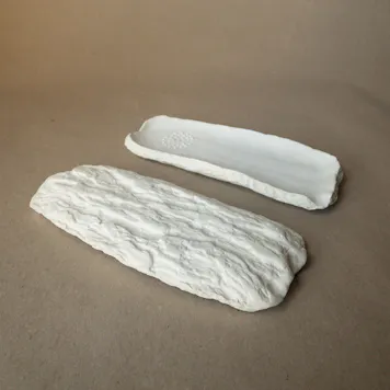 Photo of Maple Bark Rolling Tray