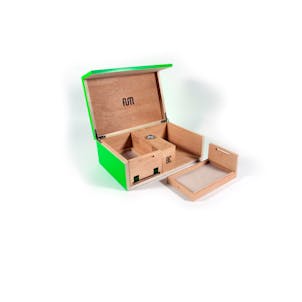 Photo of LARGE DESKTOP HUMIDOR