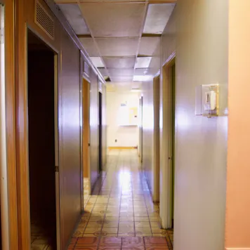 Photo of LEASED! 2,300 SQ FT at $2.50/SQ FT in Los Angeles