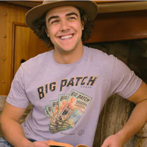 Photo of BIG PATCH, CALIFORNIA WAVE, UNISEX CREW NECK TEE