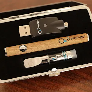 Photo of CERAMIC CELL Vape Pen Slim Kit – 3.7 Volt w/ Button (6 Colors)