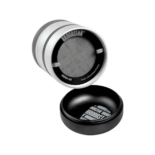 Photo of Kannastör® GR8TR® V2 Solid Body w/Stainless Easy Change Screen™ in Matte Silver