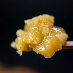Photo of Orange Sour Zkittlez 70-90u Cold Cure Live Rosin