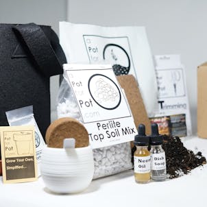 Photo of a Complete Grow Kit (Medium 2 Gallons)