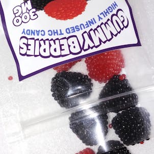 Photo of Gummy Berries 300mg THC