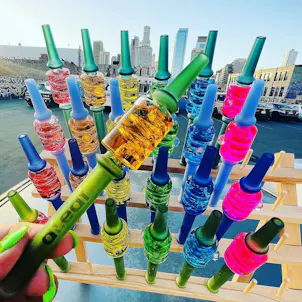 Photo of 6" Freezable Honey Straws with Swirl Perc