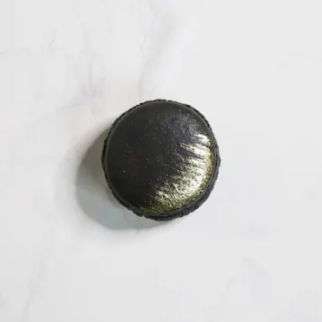 Photo of Hervé - Chocolate Macarons