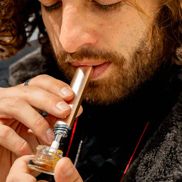 Photo of Airis 8 Electric Nectar Collector Dab Pen