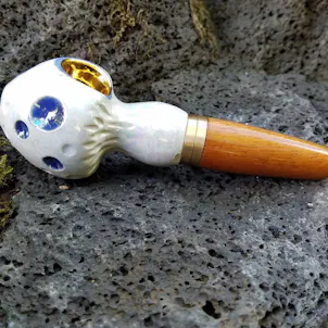 Photo of Hybrid Pipe w/Ceramic and Koa Wood and Gold Bowl (4 3/4 in, 12 cm)