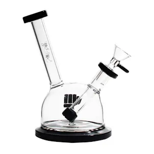 Photo of Snoop Dogg Pounds CHI Water Pipe