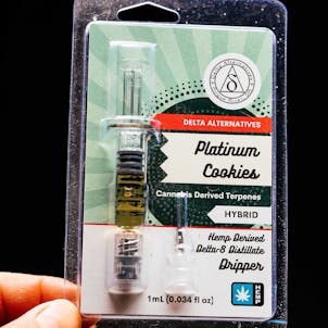 Photo of Platinum Cookies - Hemp Derived Delta-8 Distillate Dripper