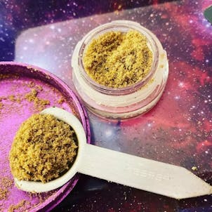 Photo of Dry Herb Cannabis Marijuana Weed Scoop - Grinder Kief Scraper - Bong & Vape Packer Multi-tool