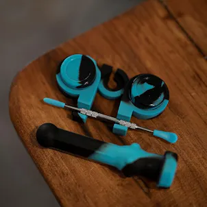 Photo of PILOT DIARY Silicone Nectar Collector Kit