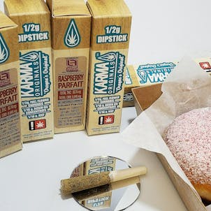 Photo of Raspberry Parfait - 0.5g Dip Stick