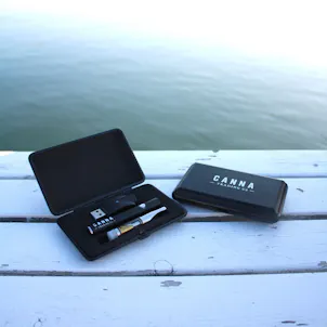 Photo of VAPE KIT - VAPORIZER PEN & CHARGER