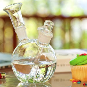 Photo of MediBubbler Smooth Bubbler, Water Pipe, and Hookah with Removable Pieces, Inline Percolator & Carb